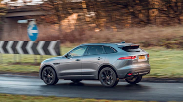 Jaguar F-Pace Chequered Flag - rear action