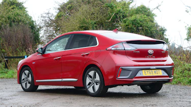 Hyundai Ioniq - rear