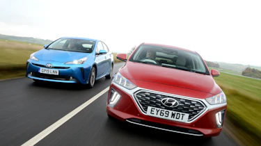 Hyundai Ioniq Toyota Prius - group
