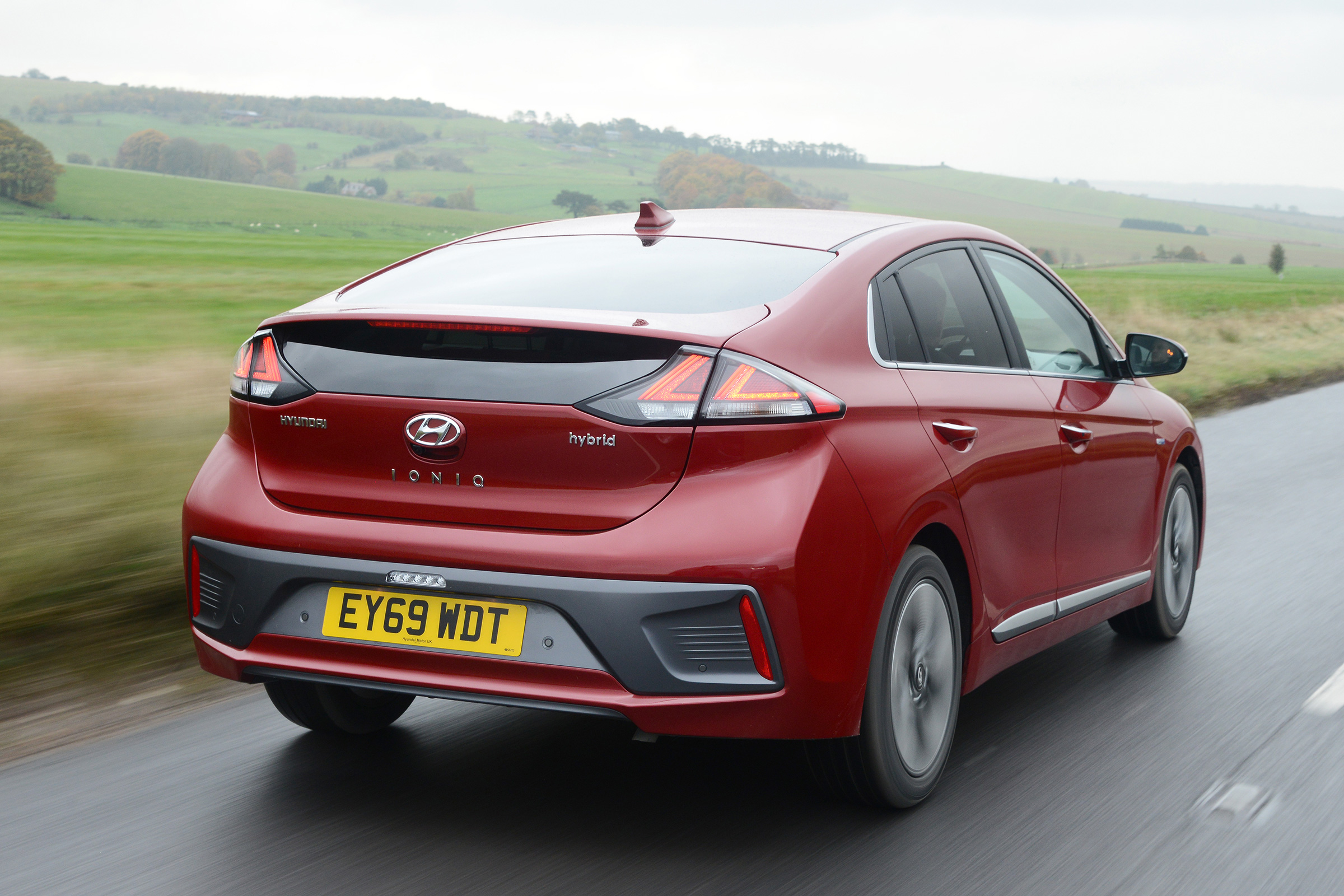 Hyundai Ioniq - rear