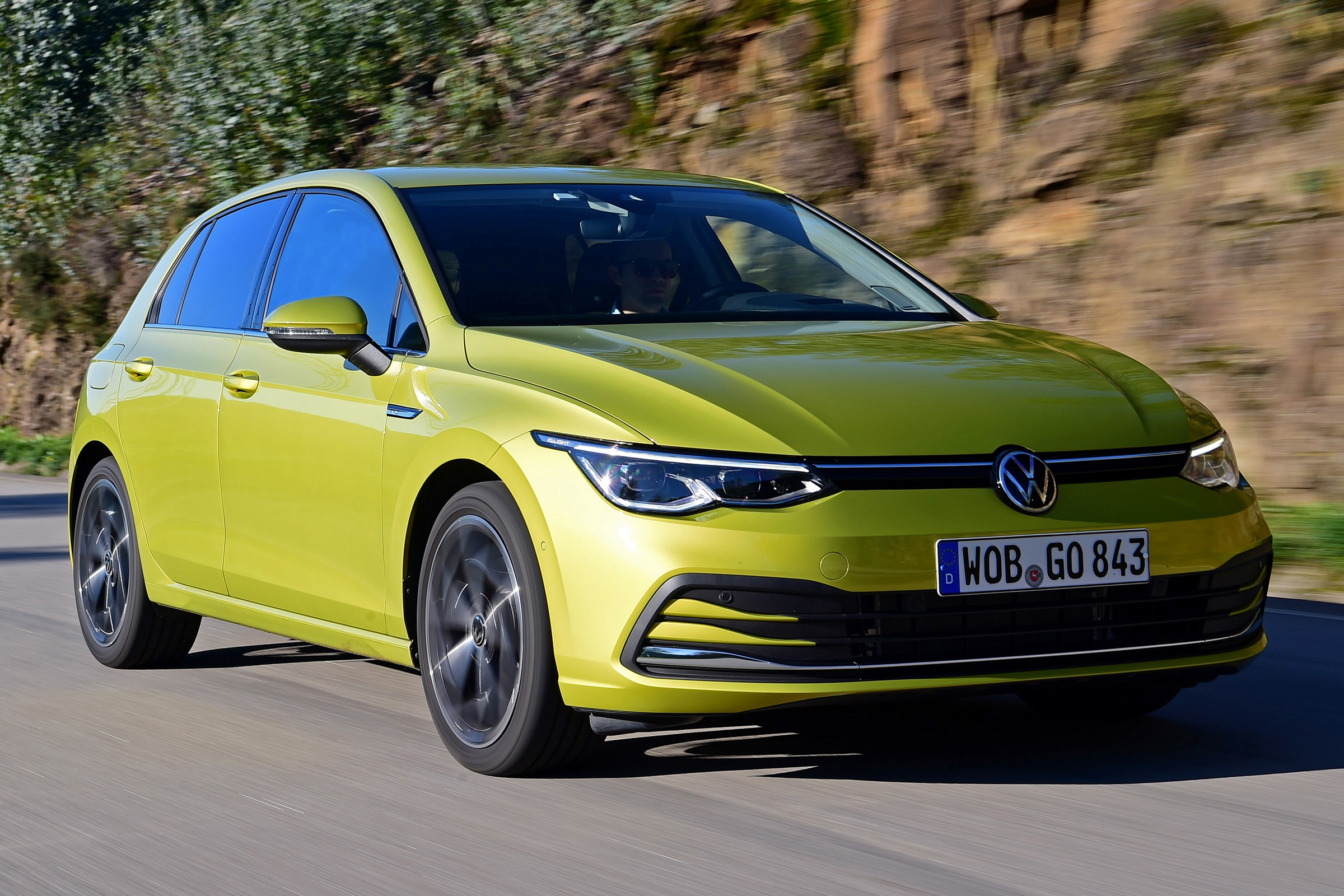 Volkswagen Golf Mk8 - front tracking