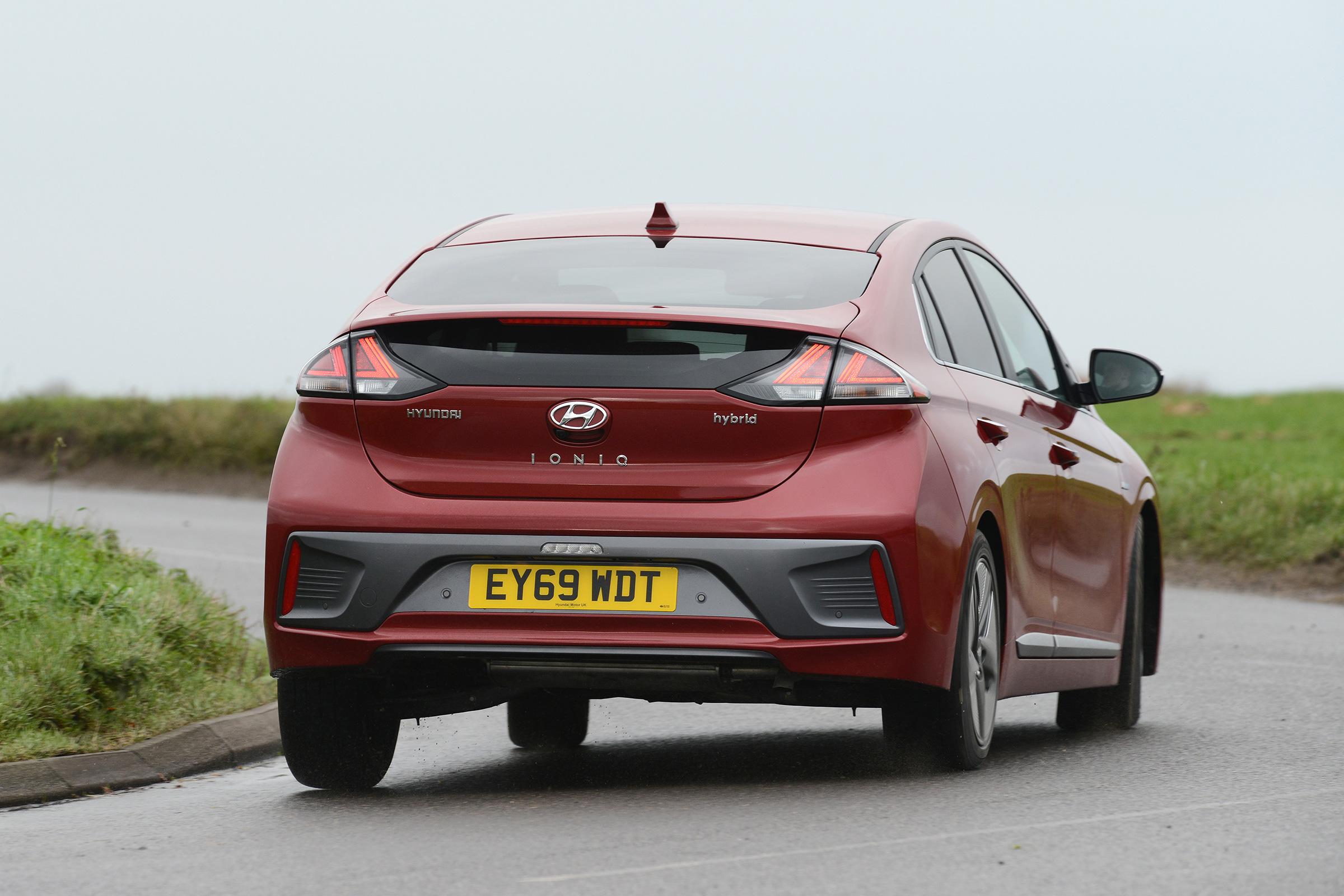 Hyundai Ioniq - rear 