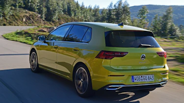 Volkswagen Golf Mk8 - rear tracking