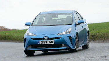 Toyota Prius - front