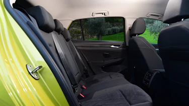 Volkswagen Golf Mk8 - rear seats