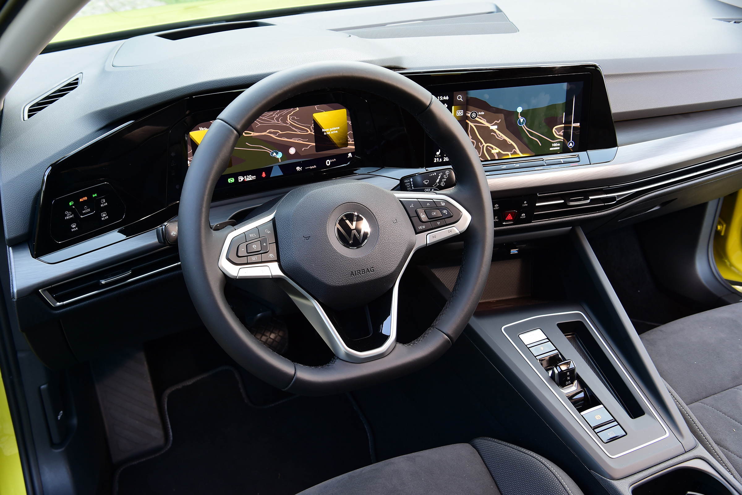 Volkswagen Golf Mk8 - interior