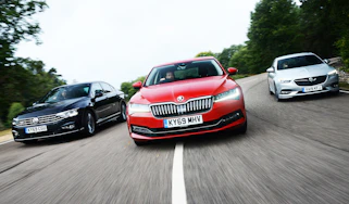 Skoda Superb vs Volkswagen Passat vs Vauxhall Insignia Grand Sport - header