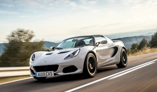 Lotus Elise front