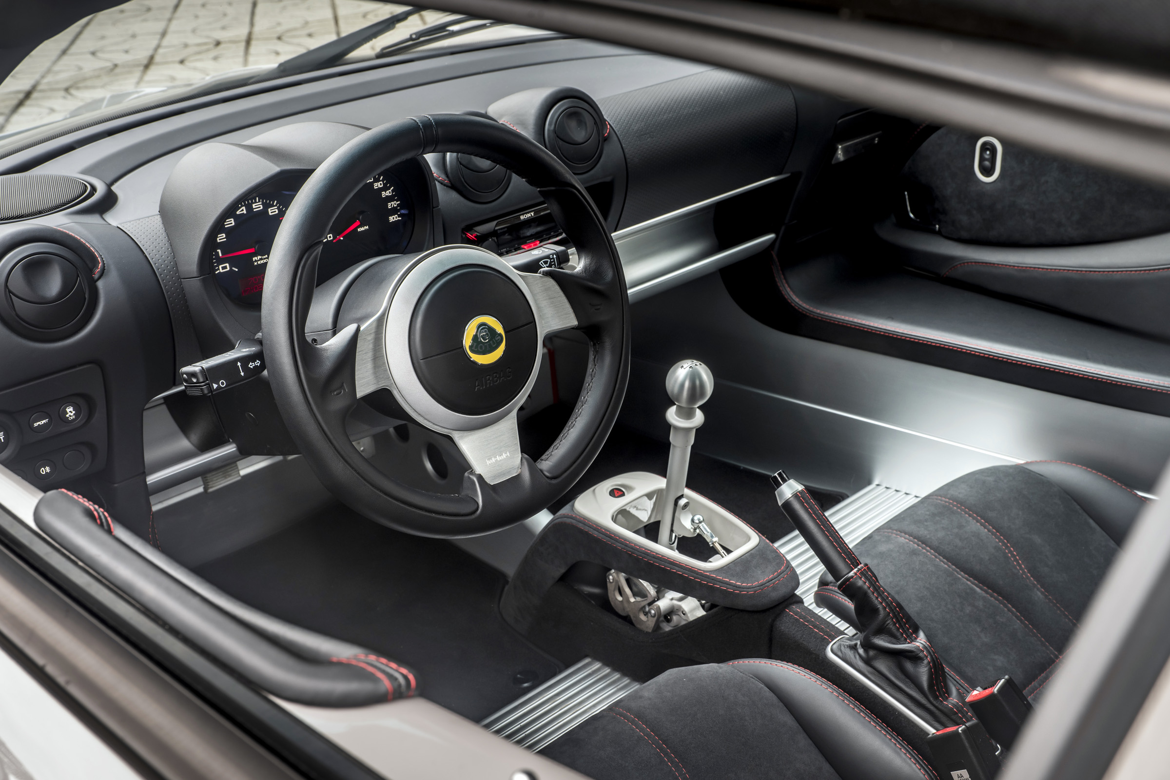 Lotus Elise interior