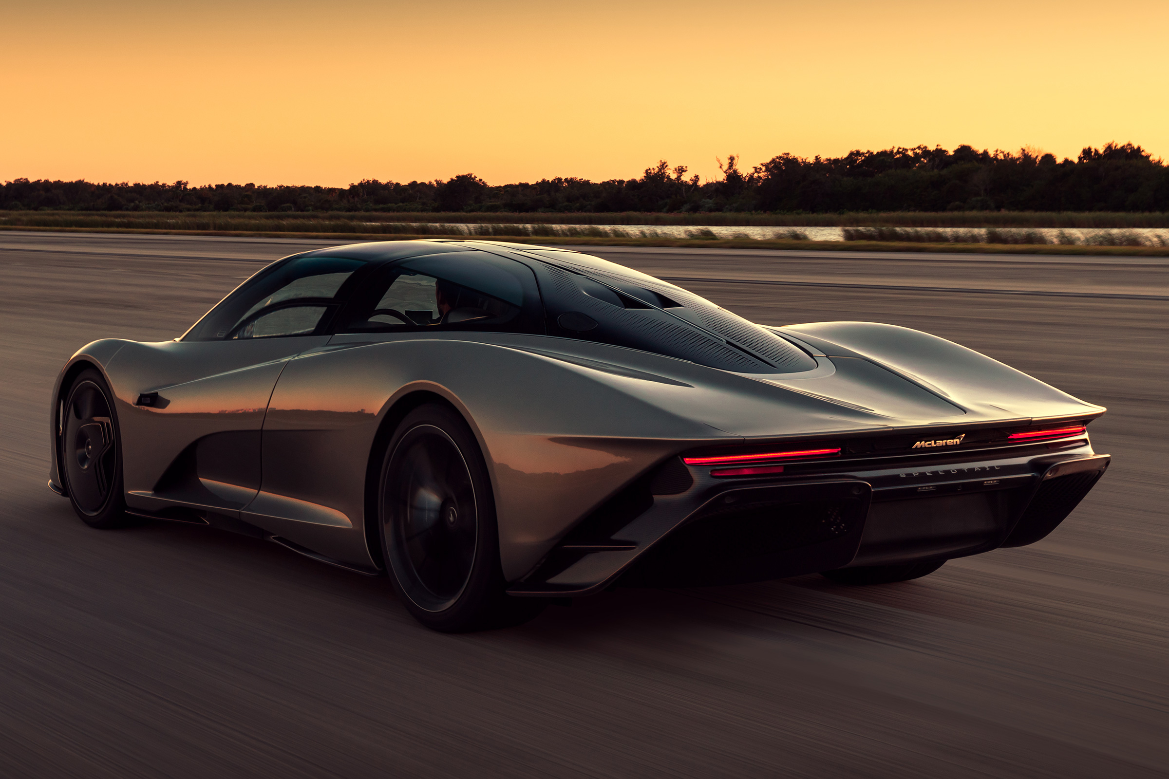 McLaren Speedtail - runway testing - rear tracking