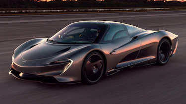 McLaren Speedtail - runway testing - front tracking