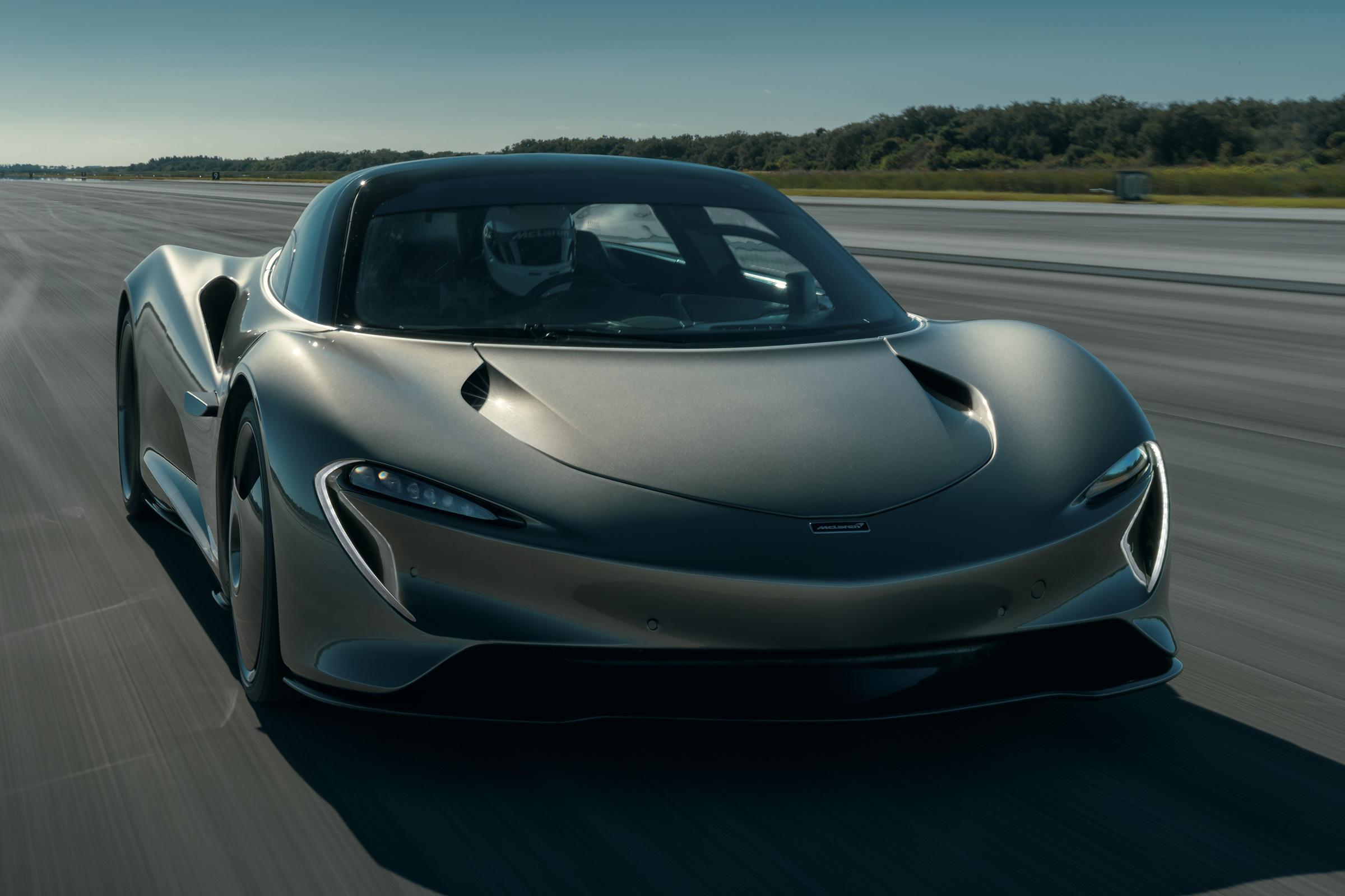 McLaren Speedtail - runway testing - front tracking