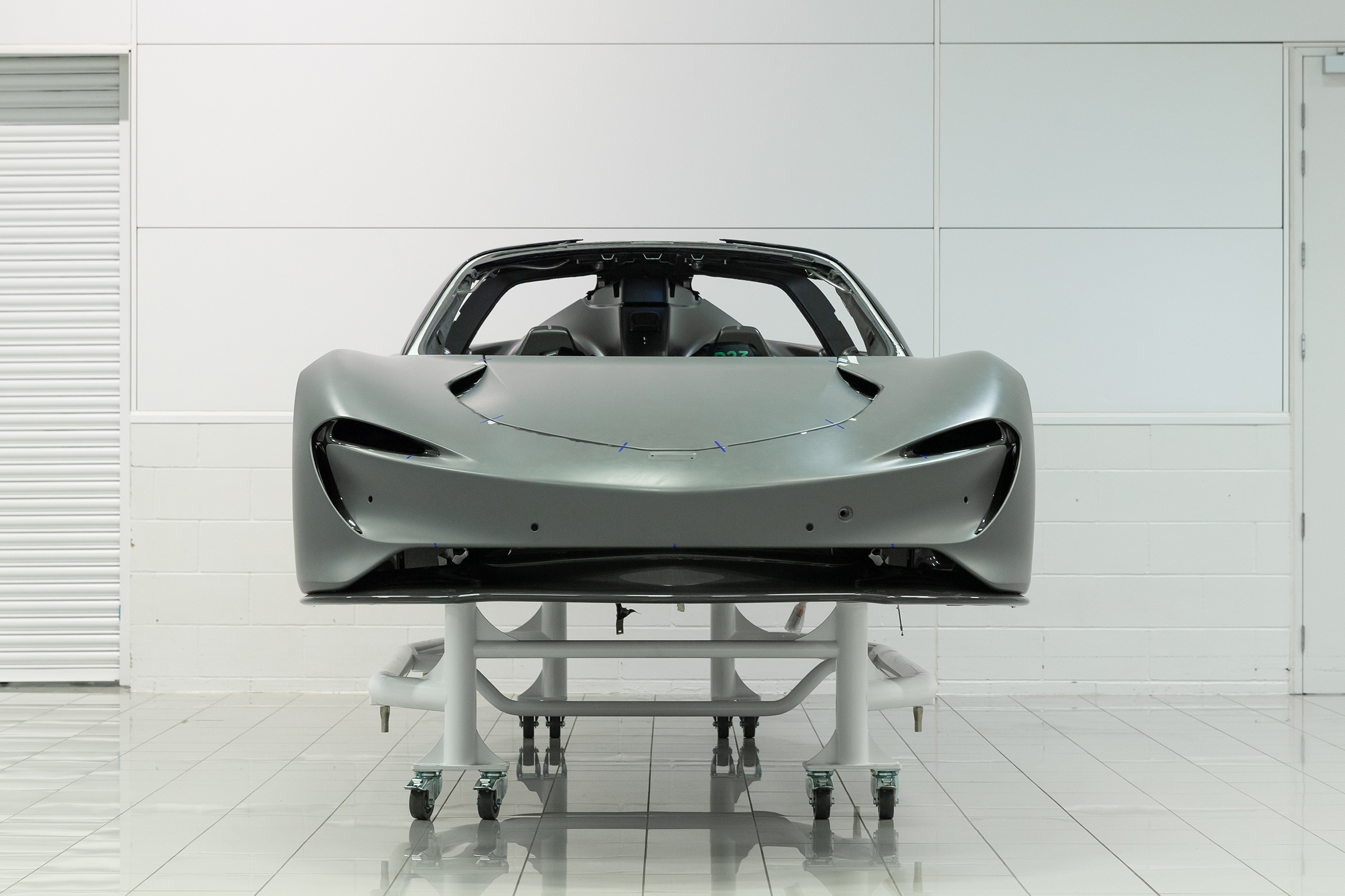McLaren Speedtail - monocoque shell - front static