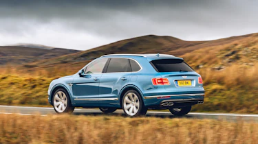 Bentley Bentayga Hybrid - rear