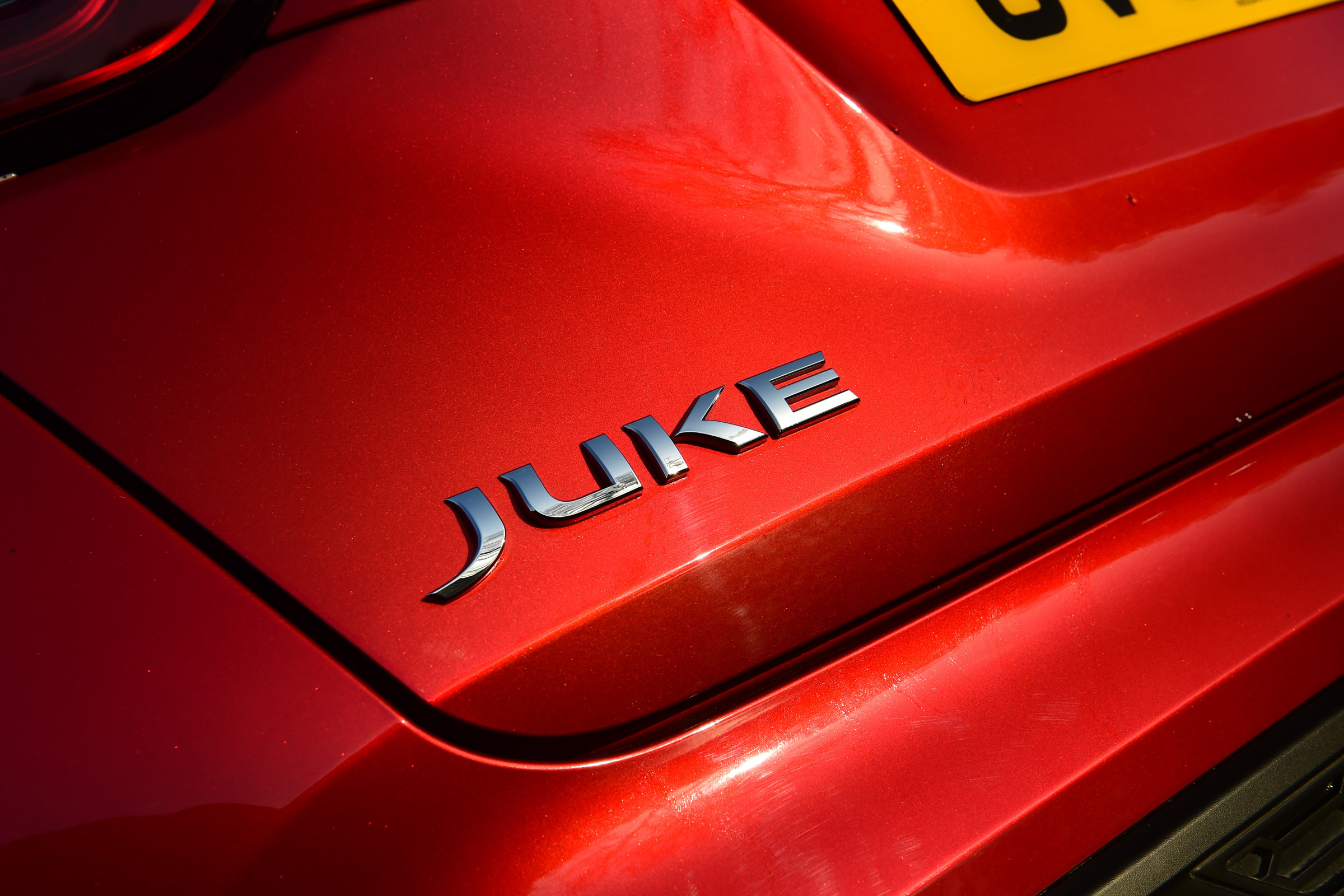 Nissan Juke badge