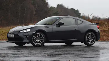 Used Toyota GT86 - front
