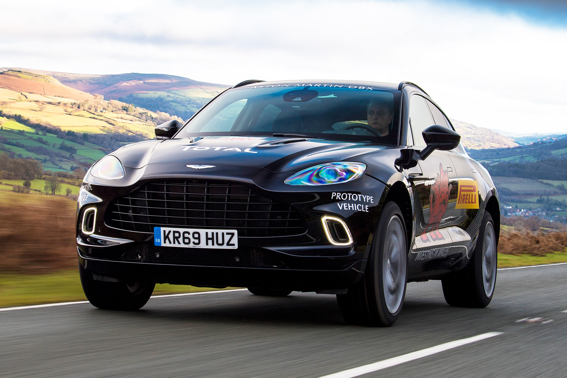Aston Martin DBX prototype - front