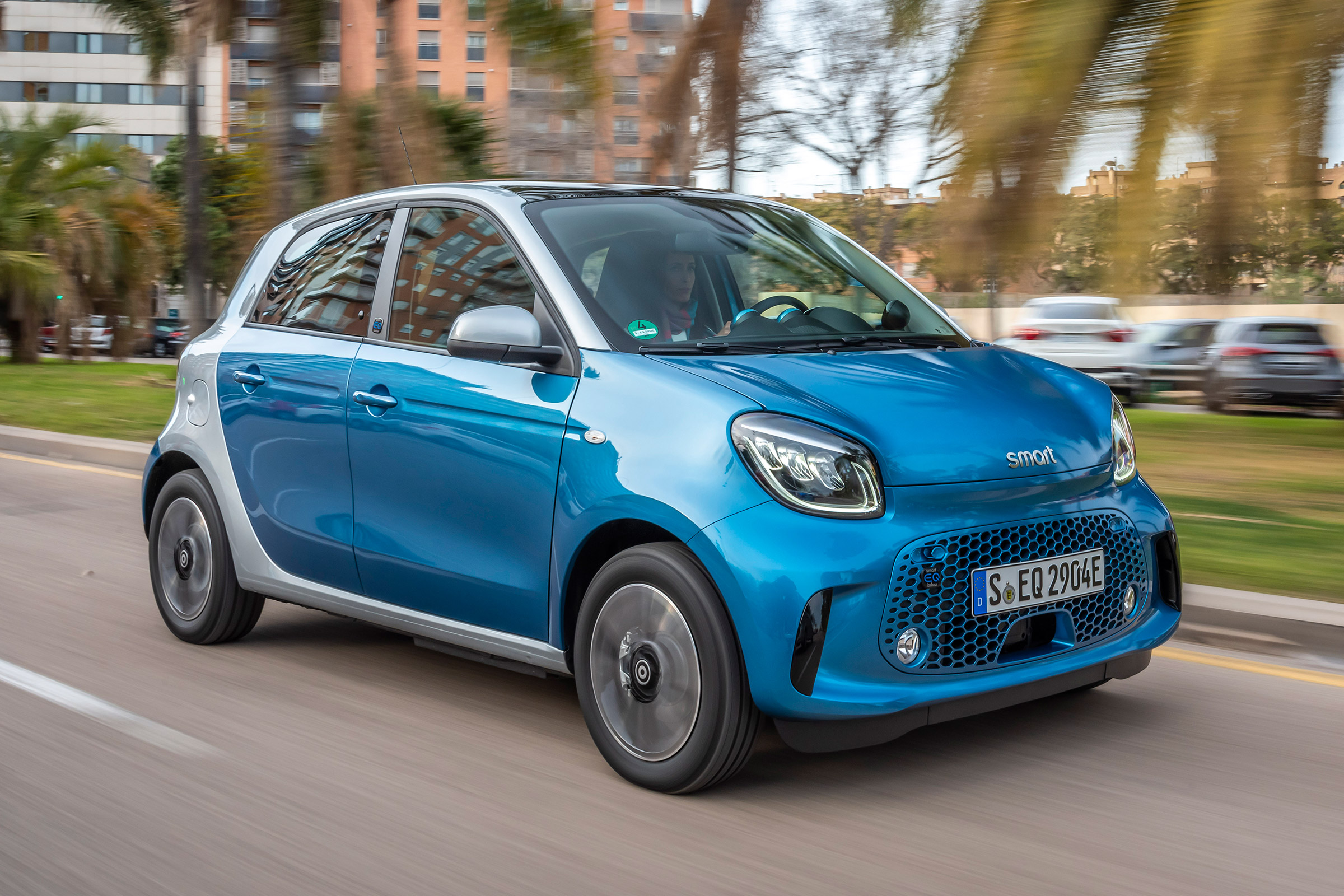 Smart EQ forfour