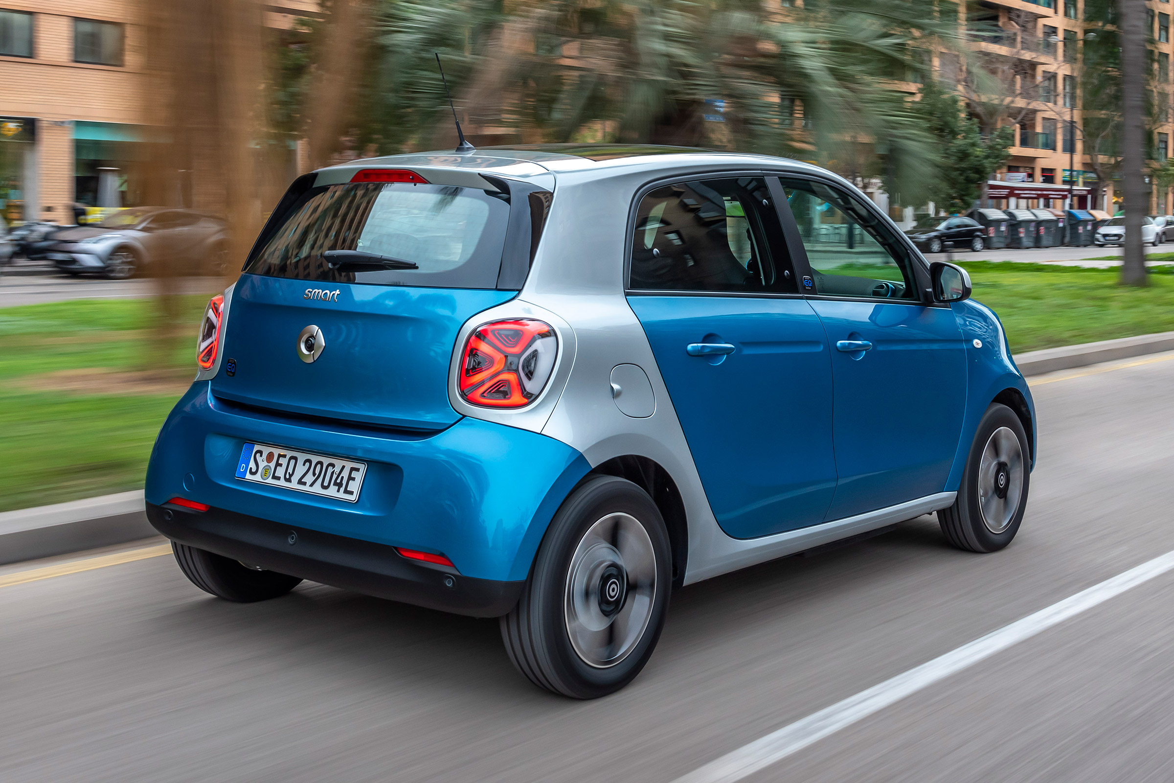 Smart EQ ForFour - rear