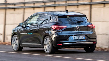 Renault Clio E-Tech - rear