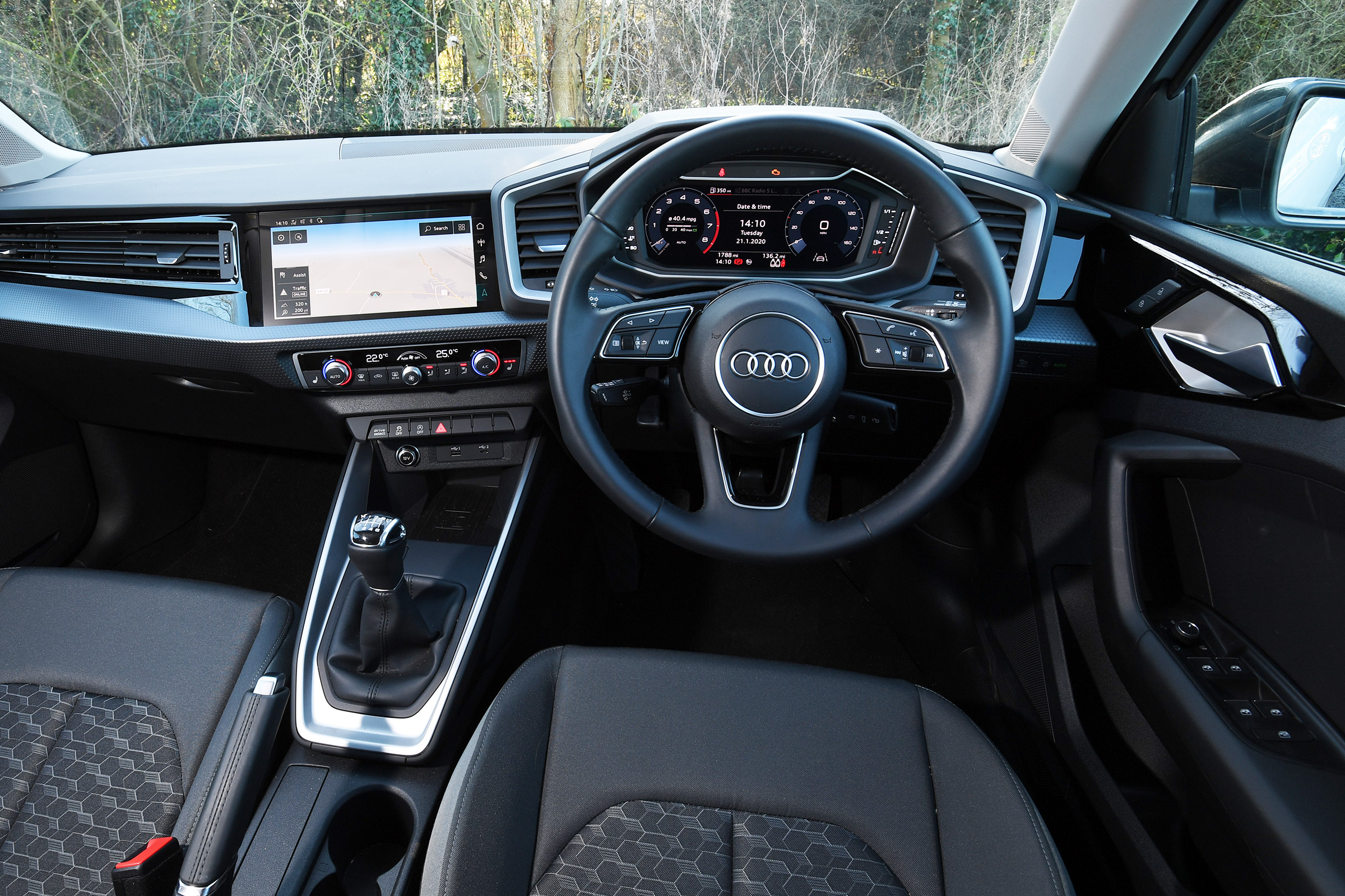 Audi A1 Citycarver - dash