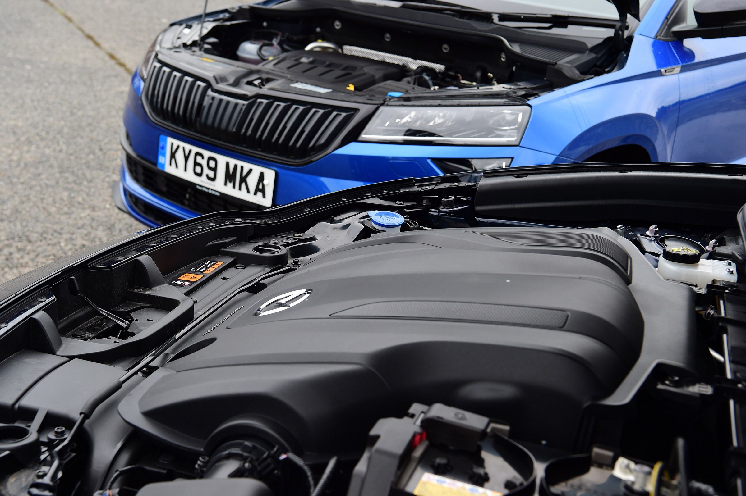 Mazda CX-30 vs Skoda Karoq - engines