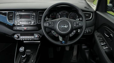 Used Kia Carens - dash