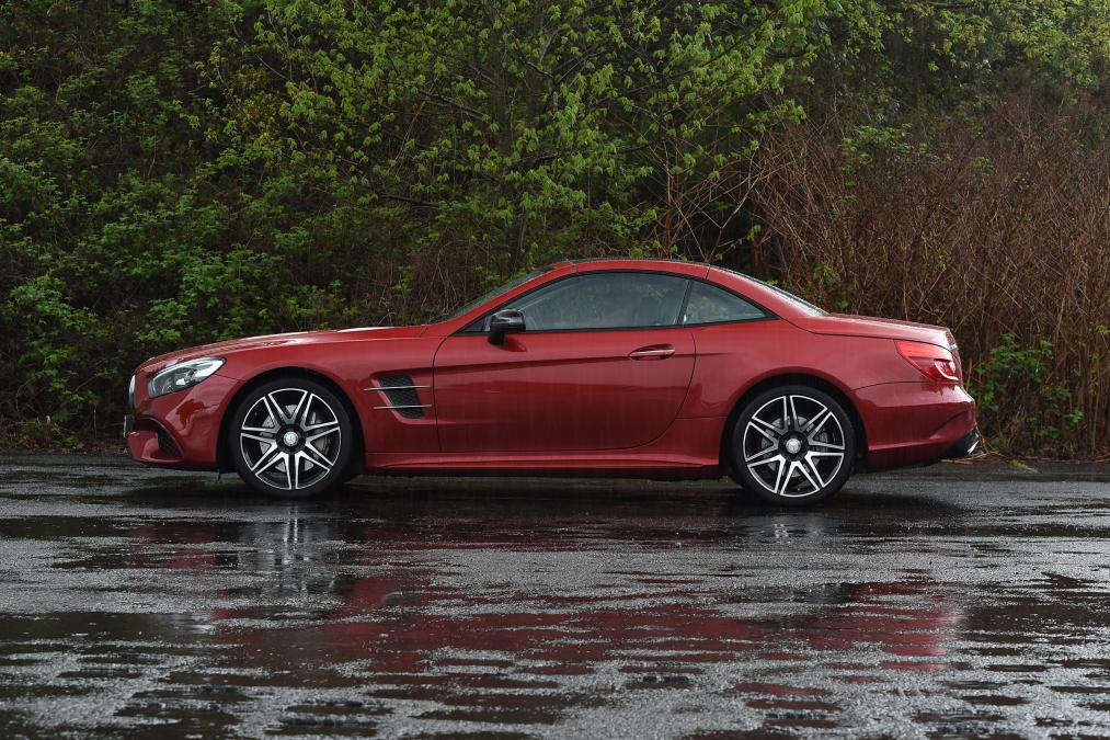 Used Mercedes SL - side roof up