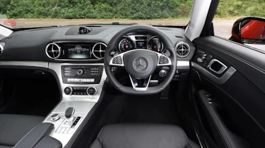 Used Mercedes SL - dash
