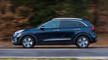 Kia Niro PHEV - side