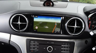 Used Mercedes SL - sat-nav