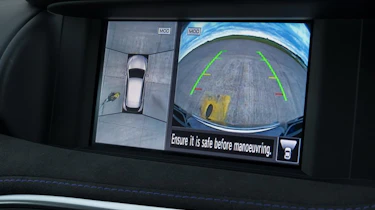 Used Infinti Q30 - infotainment