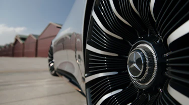 Mercedes EQS - teaser 8