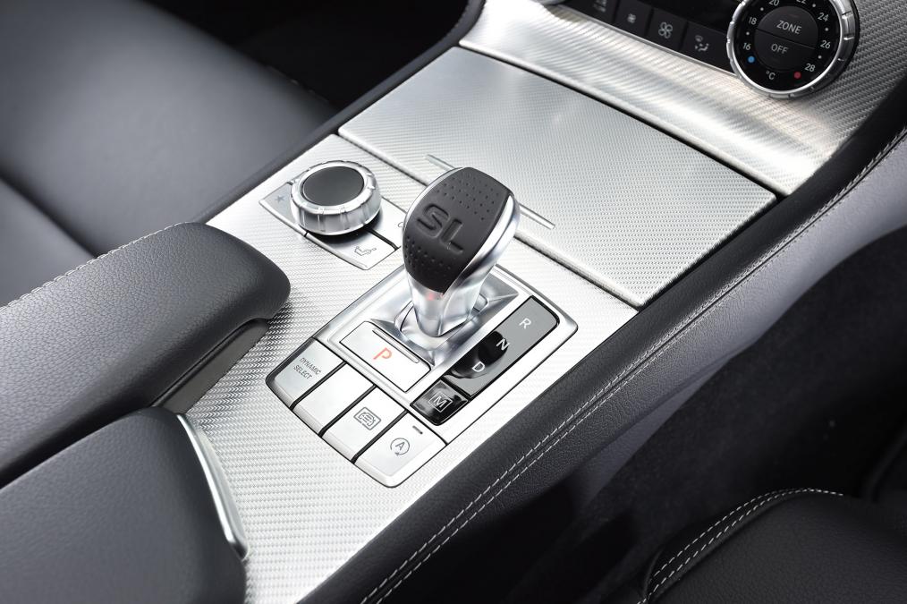 Used Mercedes SL - transmission