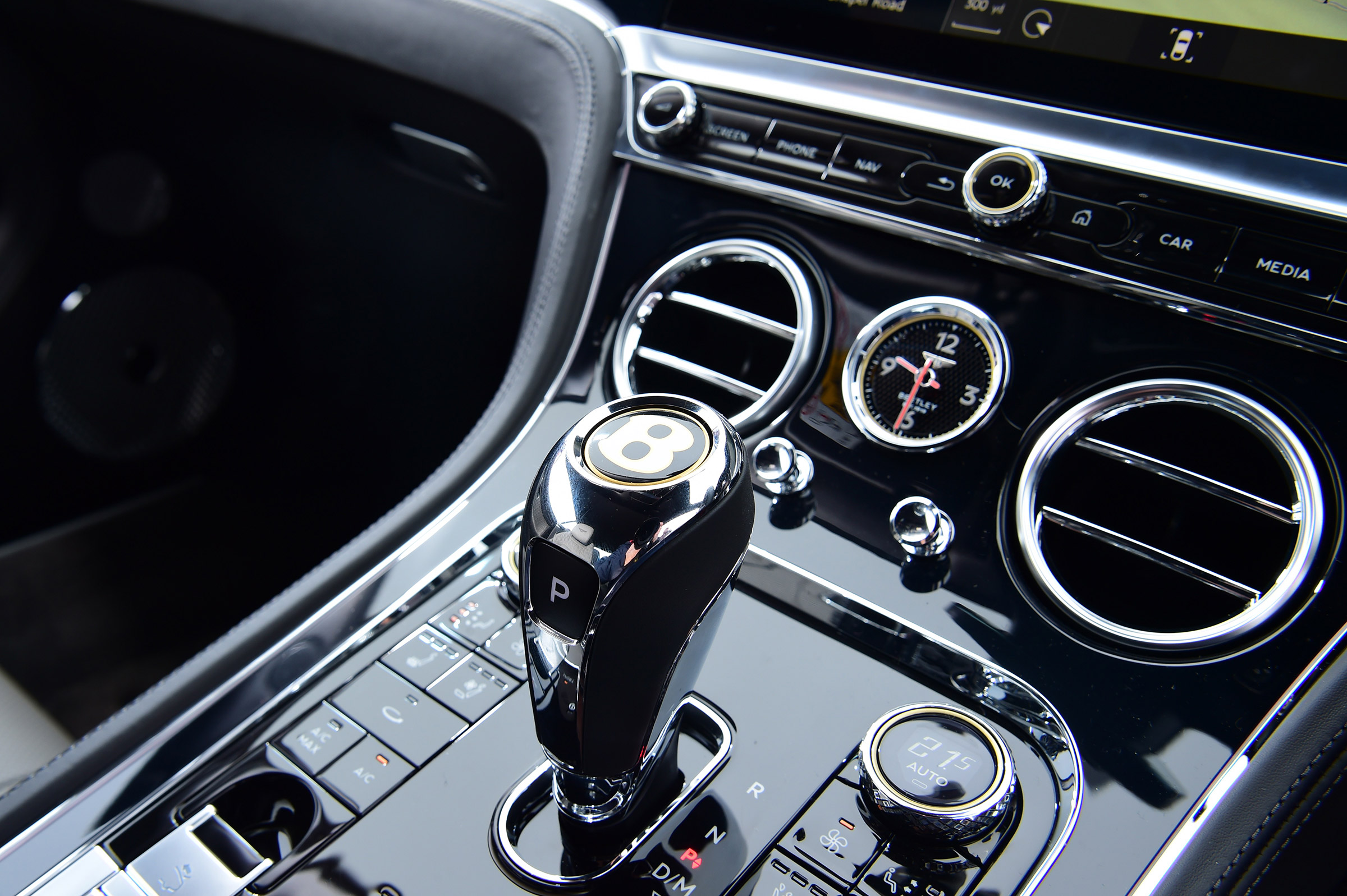 Bentley Continental GT V8 - interior
