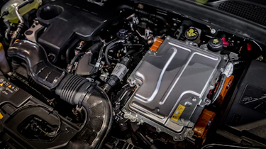Renault Clio E-Tech - engine