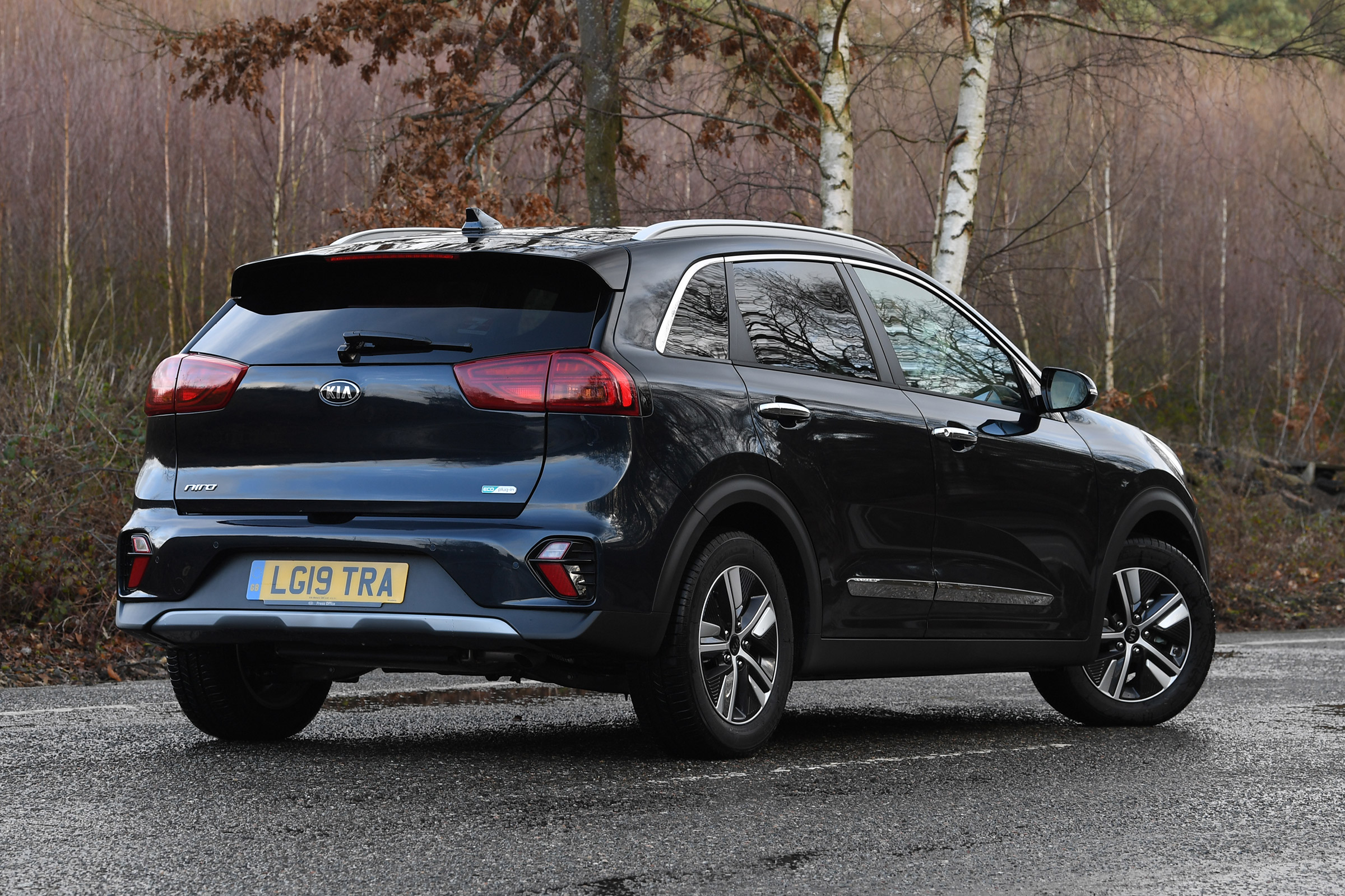 Kia Niro PHEV - rear static