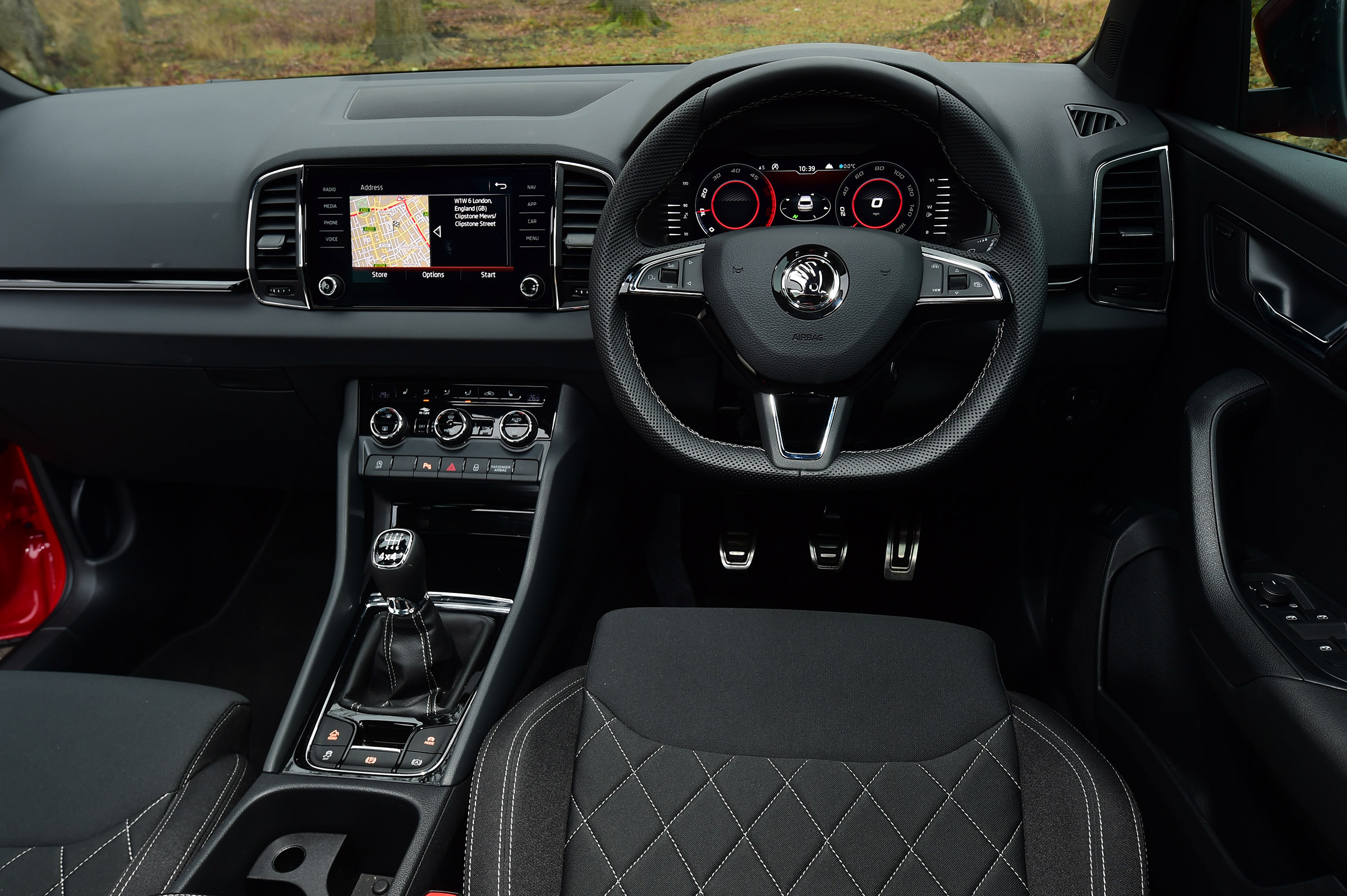 Skoda Karoq - dash