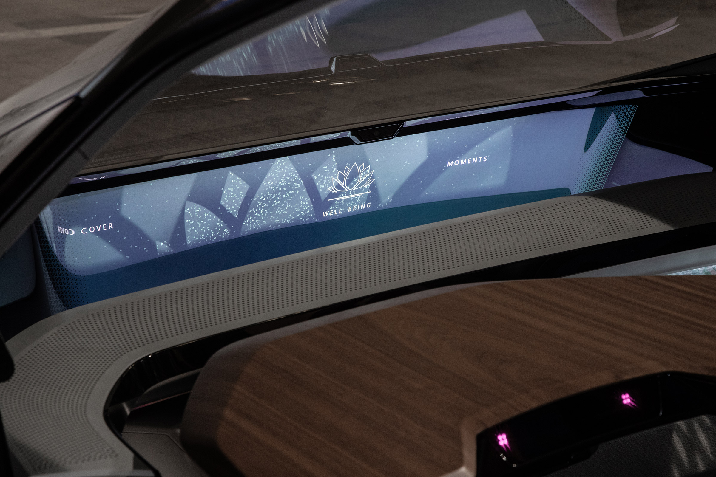 Audi AI:ME concept - interior