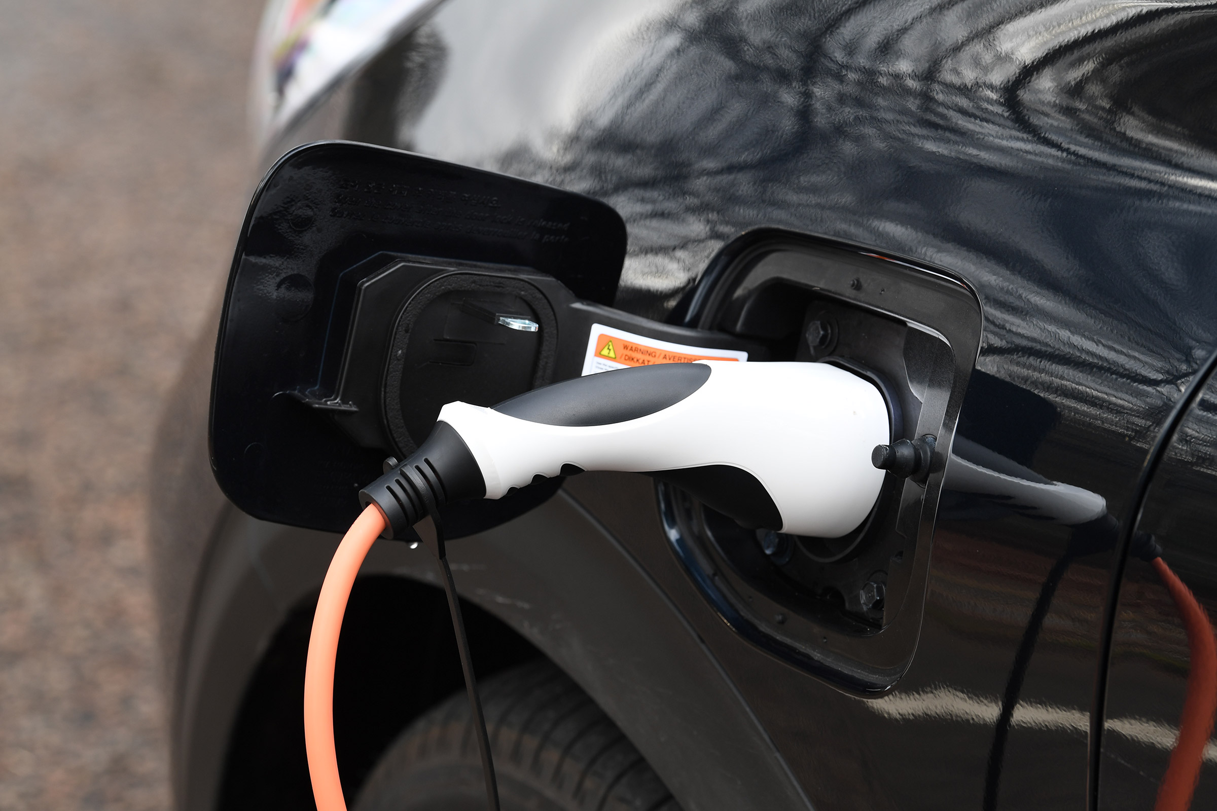Kia Niro PHEV - plugged-in