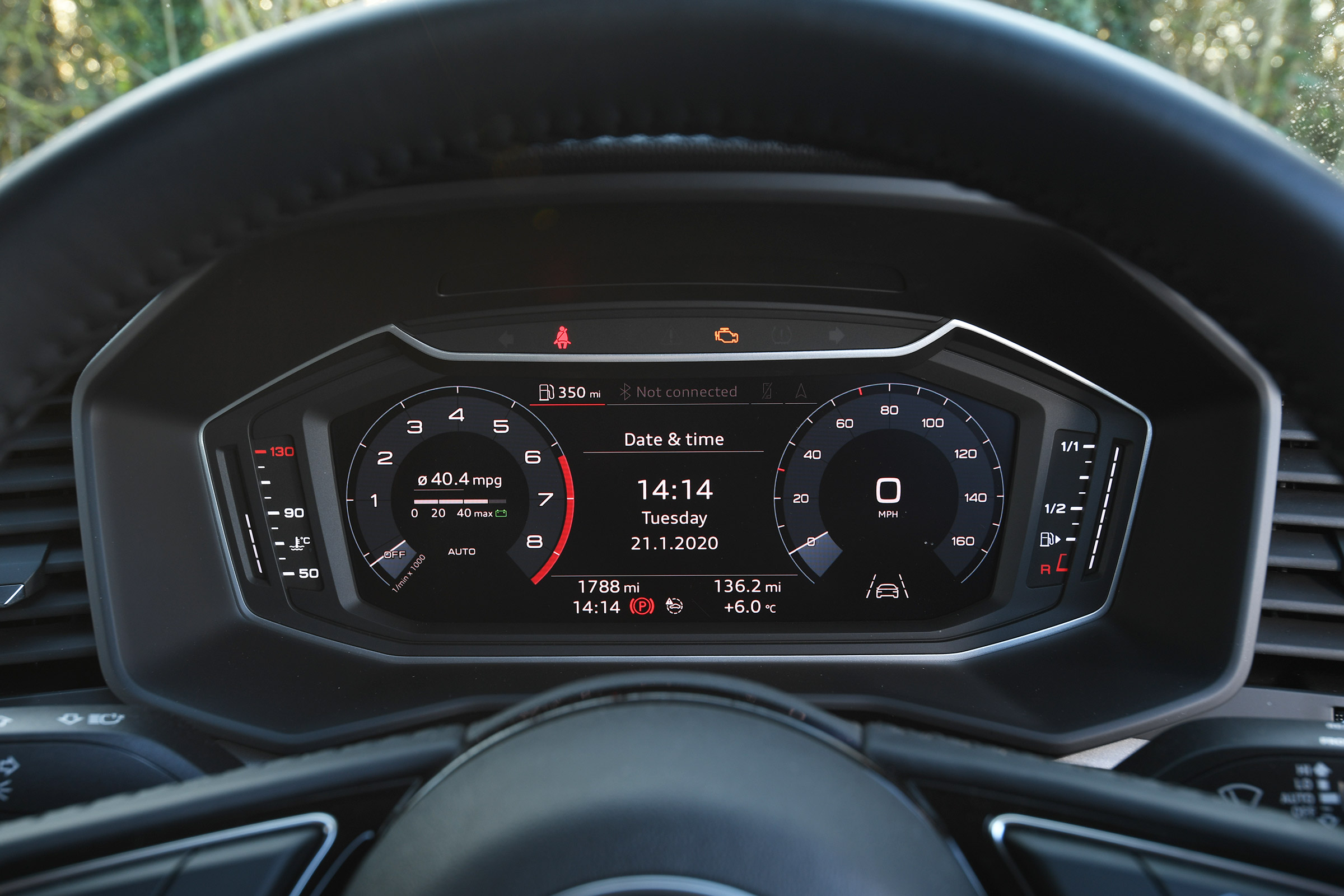 Audi A1 Citycarver - dials