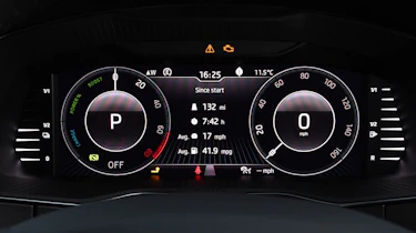 Skoda Superb iV Estate - dials
