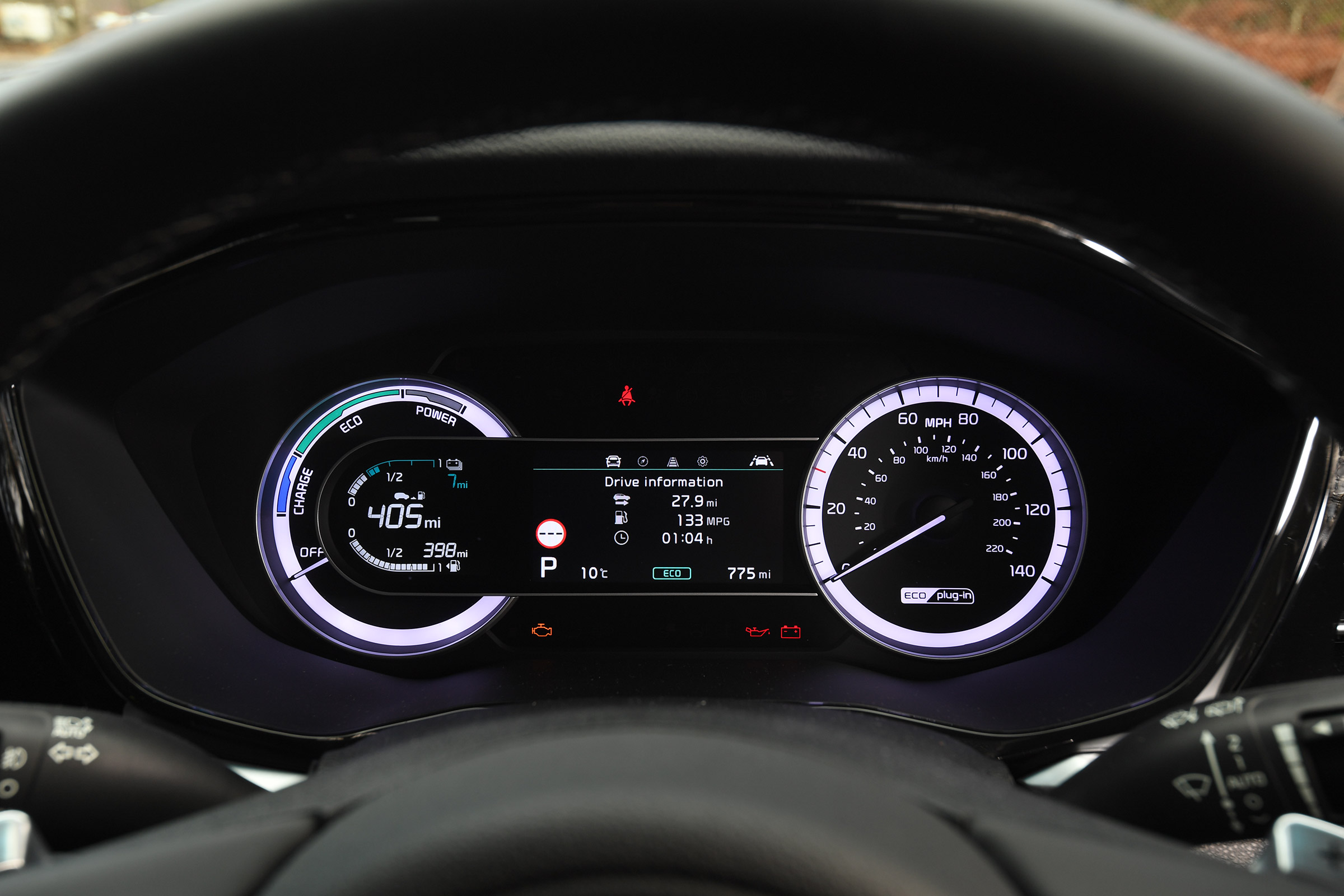 Kia Niro PHEV - dials