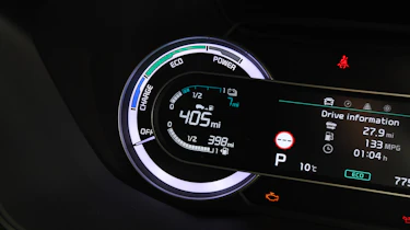 Kia Niro PHEV - charge status