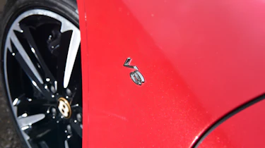 Bentley Continental GT V8 - V8 badge