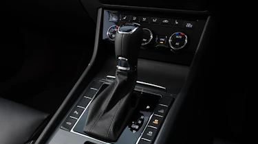 Skoda Superb iV Estate - transmission