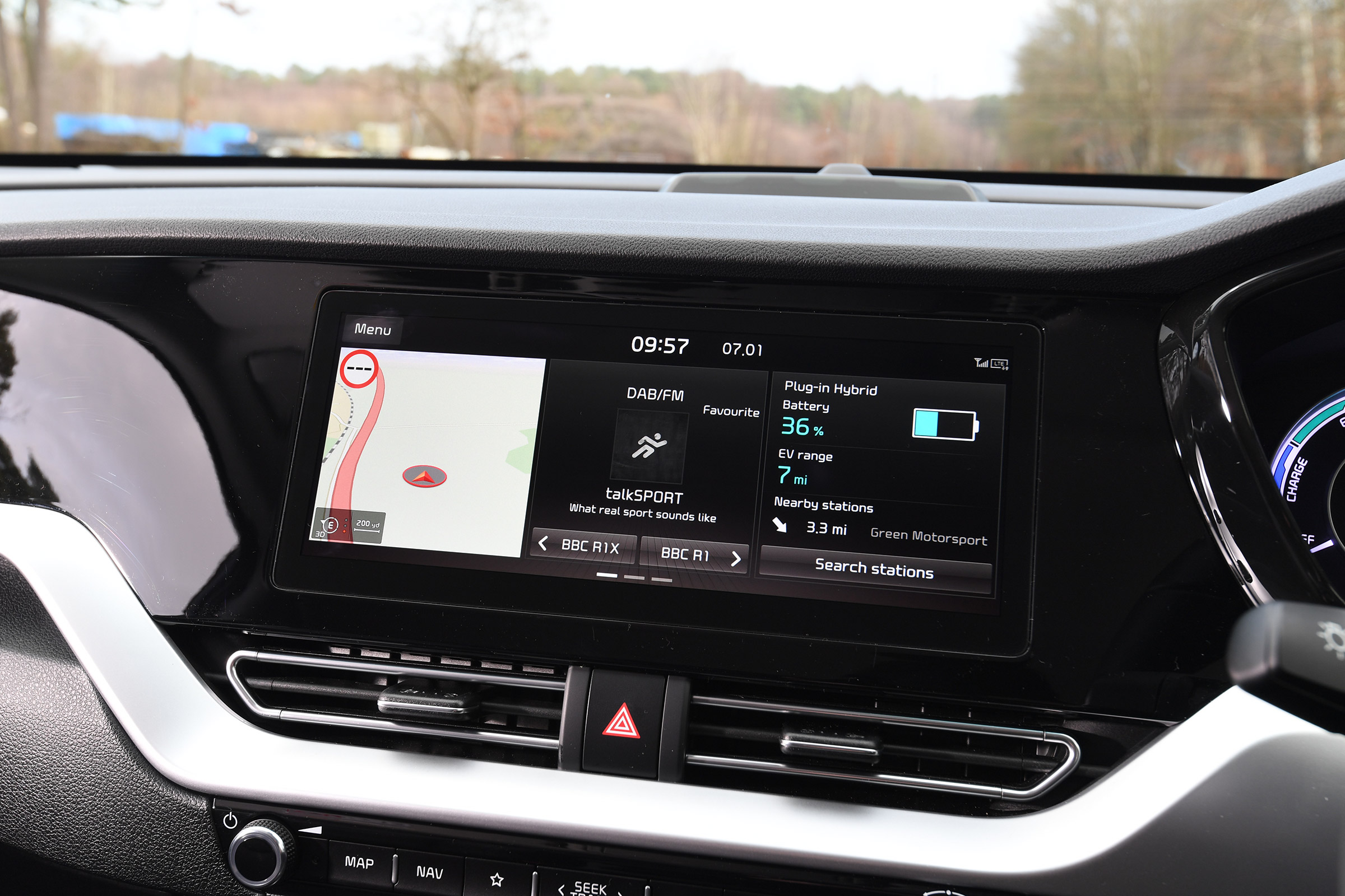 Kia Niro PHEV - infotainment