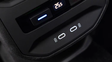 SEAT Leon - USB