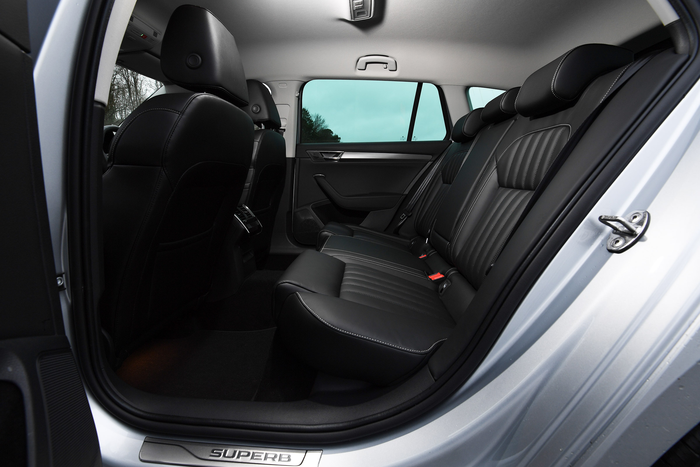 Skoda Superb iV Estate - rear seats
