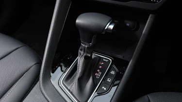 Kia Niro PHEV - transmission